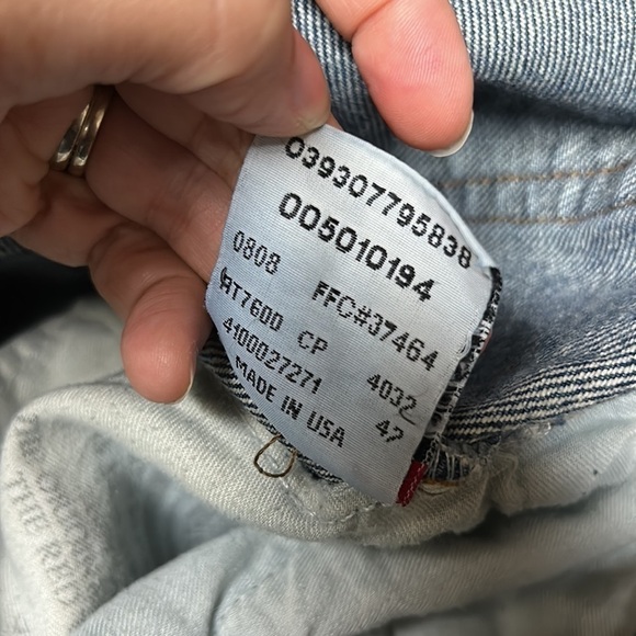 Levi’s vintage 501 straight leg button fly jeans - Picture 8 of 9